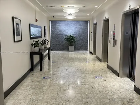 1200 West Avenue Miami Beach FL 33139