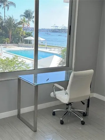 1200 West Avenue Miami Beach FL 33139