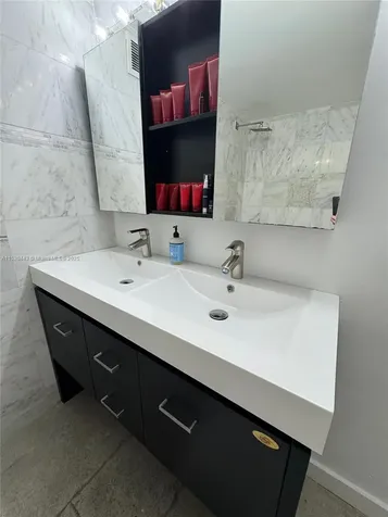 1200 West Avenue Miami Beach FL 33139