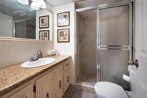 2841 Somerset Drive Lauderdale Lakes FL 33311