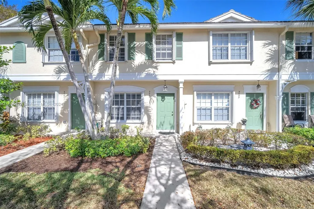 9957 NW 57th Manor Coral Springs FL 33076