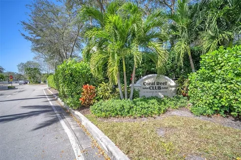 9957 NW 57th Manor Coral Springs FL 33076
