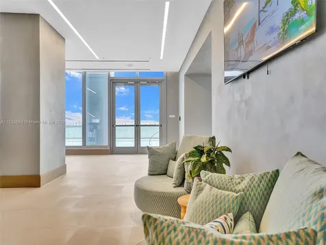 700 NE 26th Terrace Miami FL 33137
