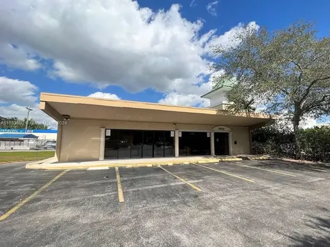 9465 SW 56th Street Miami FL 33165
