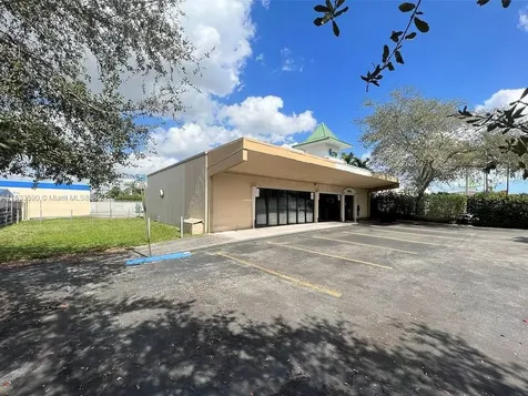 9465 SW 56th Street Miami FL 33165