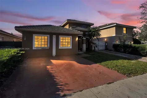 8854 NW 153rd Terrace Miami Lakes FL 33018