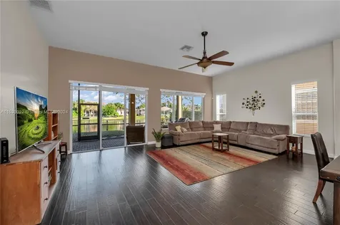 7864 NW 123rd Avenue Parkland FL 33076