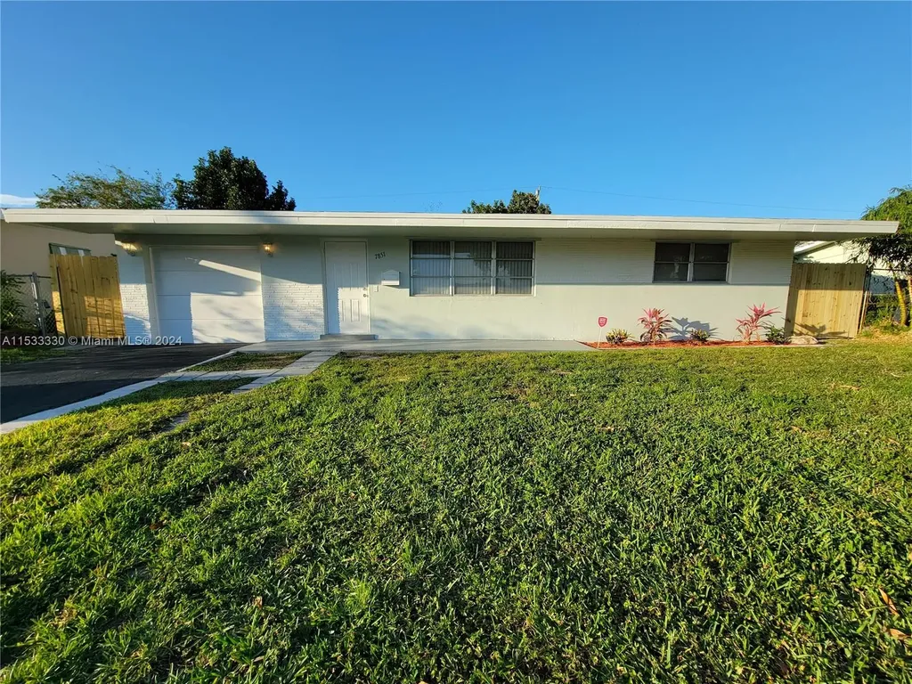 7851 NW 11th Street Pembroke Pines FL 33024