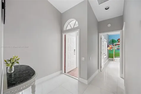 5632 Amersham Way Boca Raton FL 33486