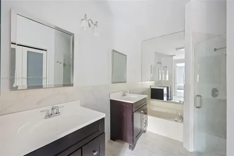 5632 Amersham Way Boca Raton FL 33486
