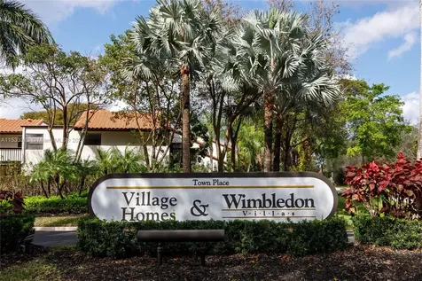 5632 Amersham Way Boca Raton FL 33486
