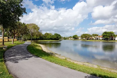 5632 Amersham Way Boca Raton FL 33486
