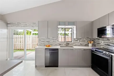 5632 Amersham Way Boca Raton FL 33486