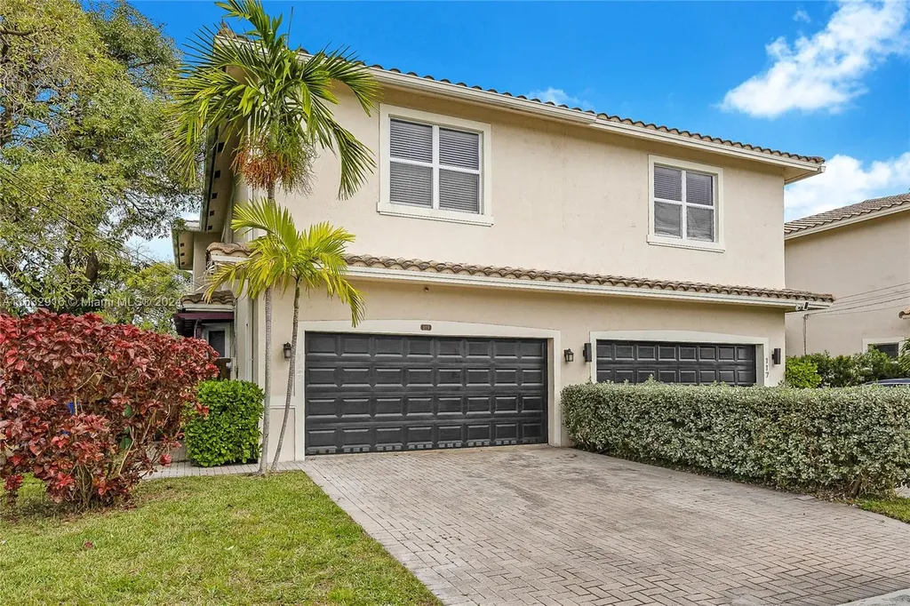 119 NW 11th Street Fort Lauderdale FL 33311