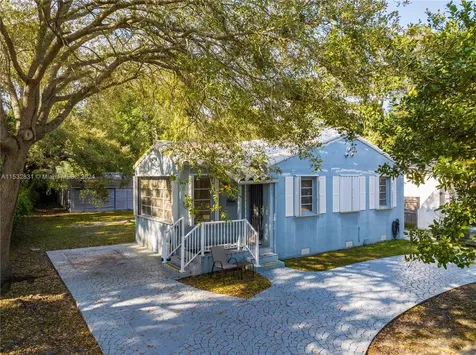 2325 Swanson Avenue Coconut Grove FL 33133