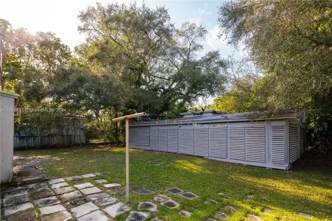 2325 Swanson Avenue Coconut Grove FL 33133