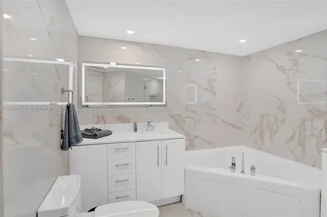 16699 Collins Avenue Sunny Isles Beach FL 33160