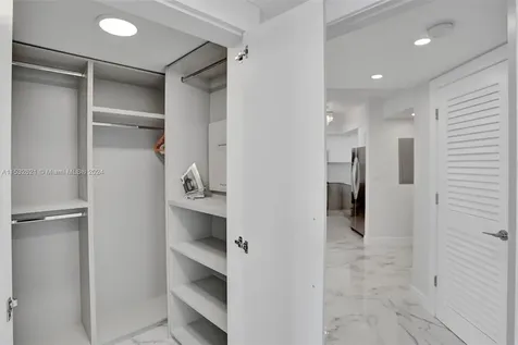 16699 Collins Avenue Sunny Isles Beach FL 33160