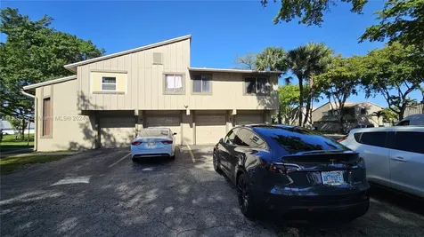 5870 NW 21st Street Lauderhill FL 33313