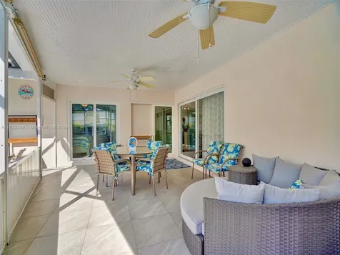 1106 N 13th Avenue Hollywood FL 33019