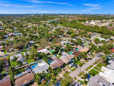 1106 N 13th Avenue Hollywood FL 33019