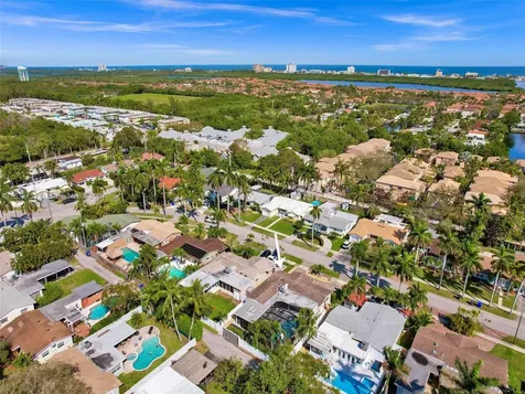 1106 N 13th Avenue Hollywood FL 33019