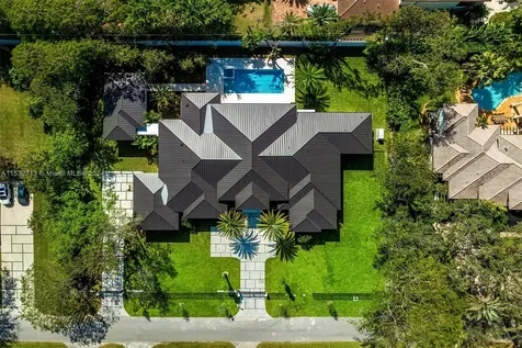5900 SW 108th Street Pinecrest FL 33156
