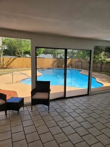 5607 Hollow Oak Road Orlando FL 32808