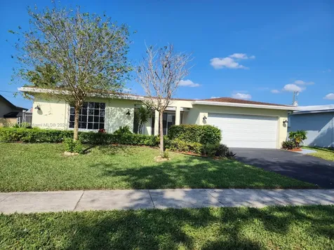 10551 Sunset Strip Sunrise FL 33322