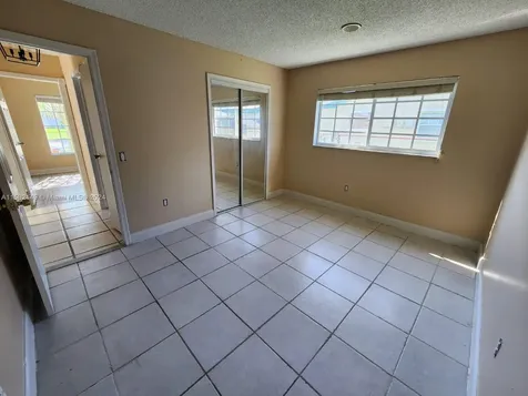 10551 Sunset Strip Sunrise FL 33322