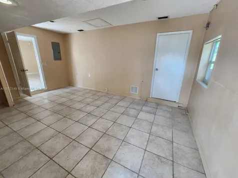 10551 Sunset Strip Sunrise FL 33322