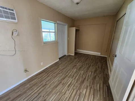10551 Sunset Strip Sunrise FL 33322