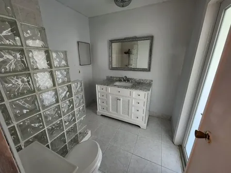 10551 Sunset Strip Sunrise FL 33322