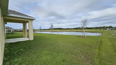 9204 Potomac Drive Fort Pierce FL 34945