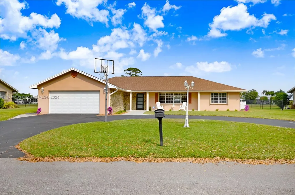 4839 Palo Verde Drive Boynton Beach FL 33436