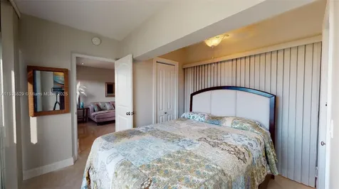 329 SE 3rd Street Hallandale Beach FL 33009
