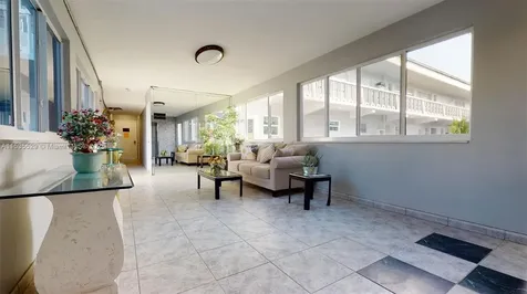 329 SE 3rd Street Hallandale Beach FL 33009