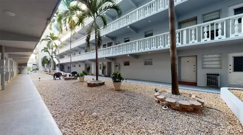 329 SE 3rd Street Hallandale Beach FL 33009