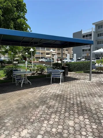 329 SE 3rd Street Hallandale Beach FL 33009