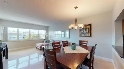 329 SE 3rd Street Hallandale Beach FL 33009