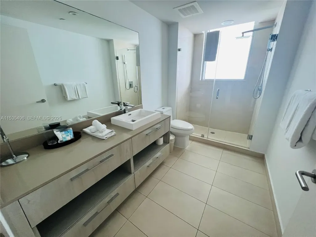 4111 S Ocean Drive Hollywood FL 33019