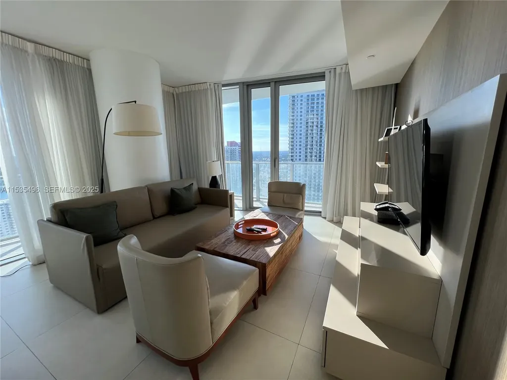 4111 S Ocean Drive Hollywood FL 33019