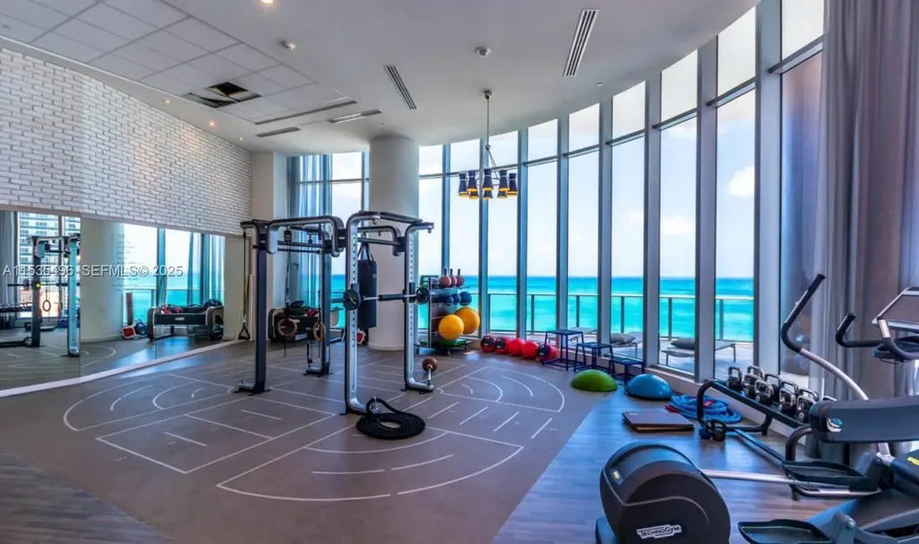 4111 S Ocean Drive Hollywood FL 33019