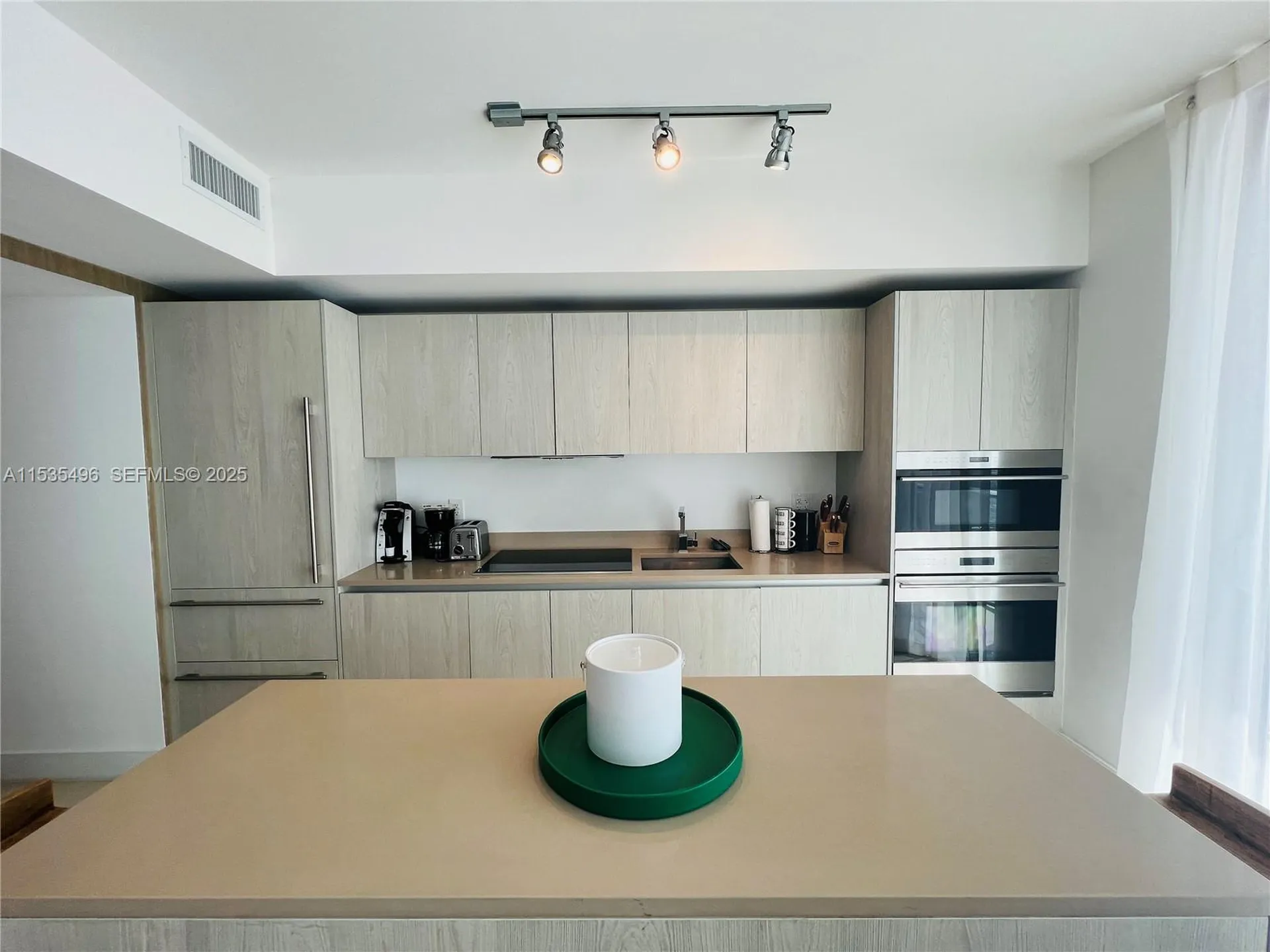 4111 S Ocean Drive Hollywood FL 33019