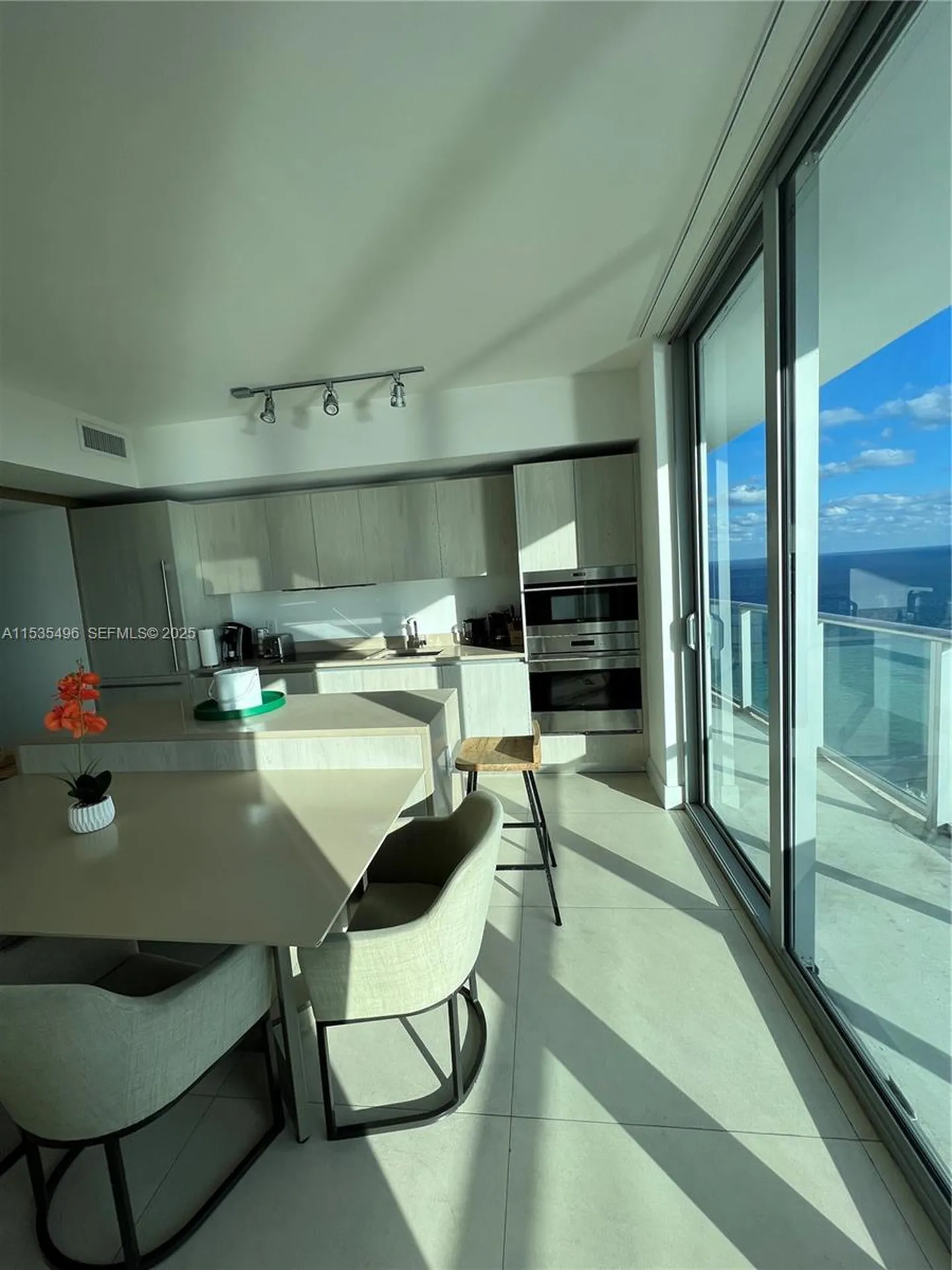 4111 S Ocean Drive Hollywood FL 33019