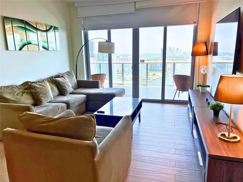 2600 E Hallandale Beach Boulevard Hallandale Beach FL 33009
