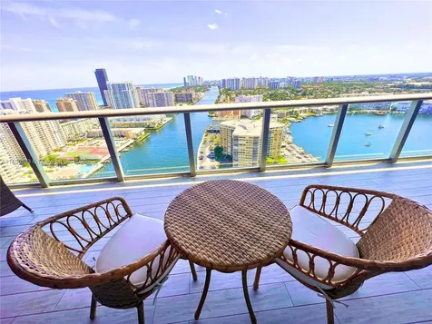 2600 E Hallandale Beach Boulevard Hallandale Beach FL 33009