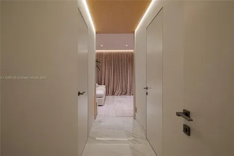 19115 Fisher Island Drive Miami Beach FL 33109