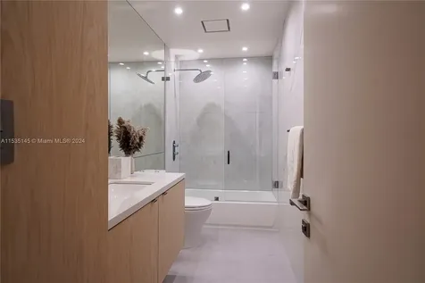 19115 Fisher Island Drive Miami Beach FL 33109