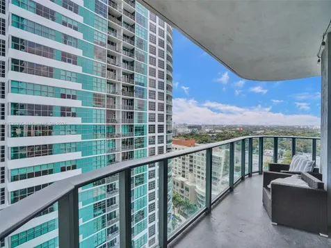 121 NE 34th Street Miami FL 33137
